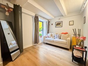 Photo 18- click for photo gallery